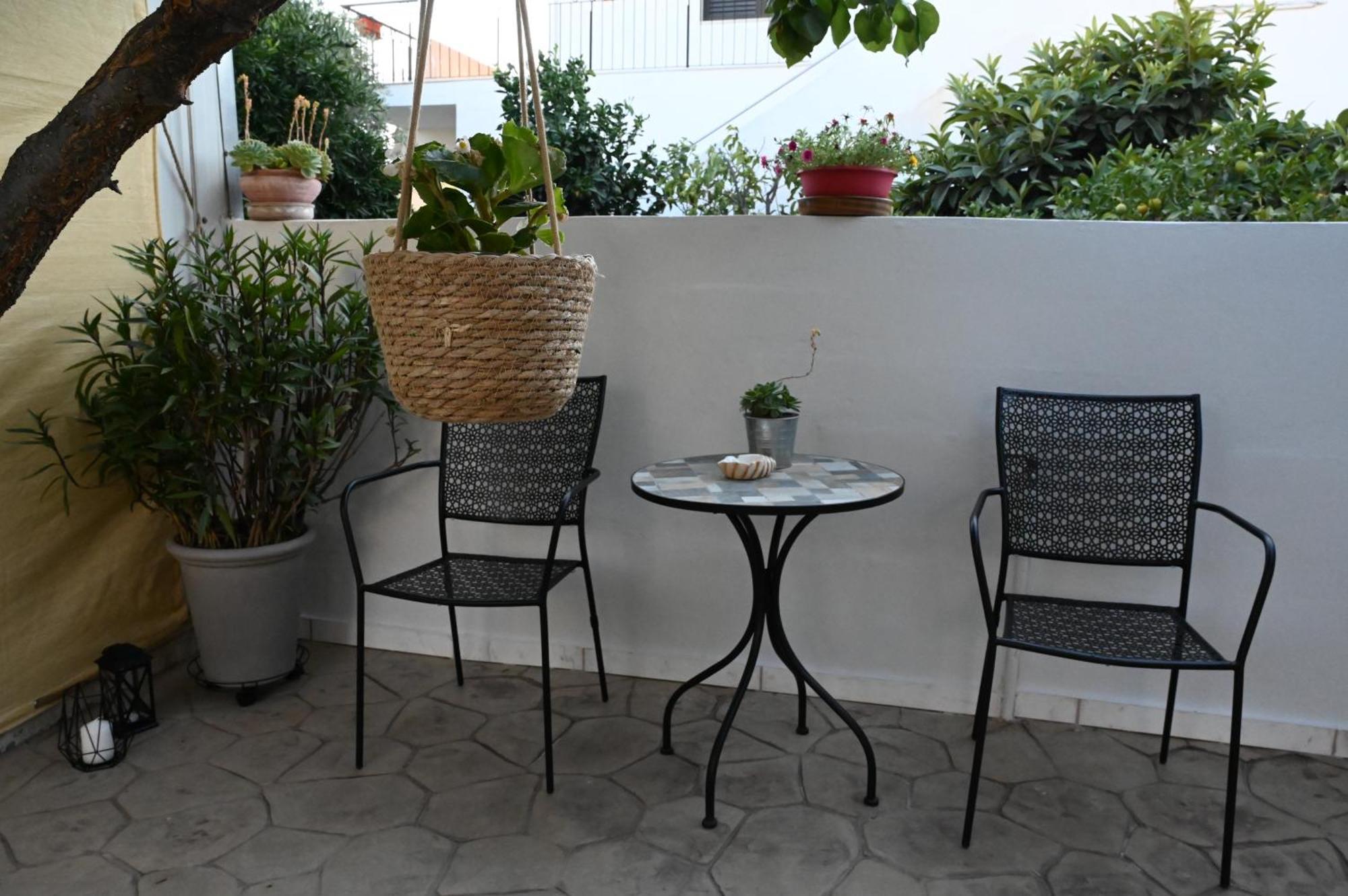 Evita'S Guesthouse Agia Marina Mikrolimanou Exterior foto